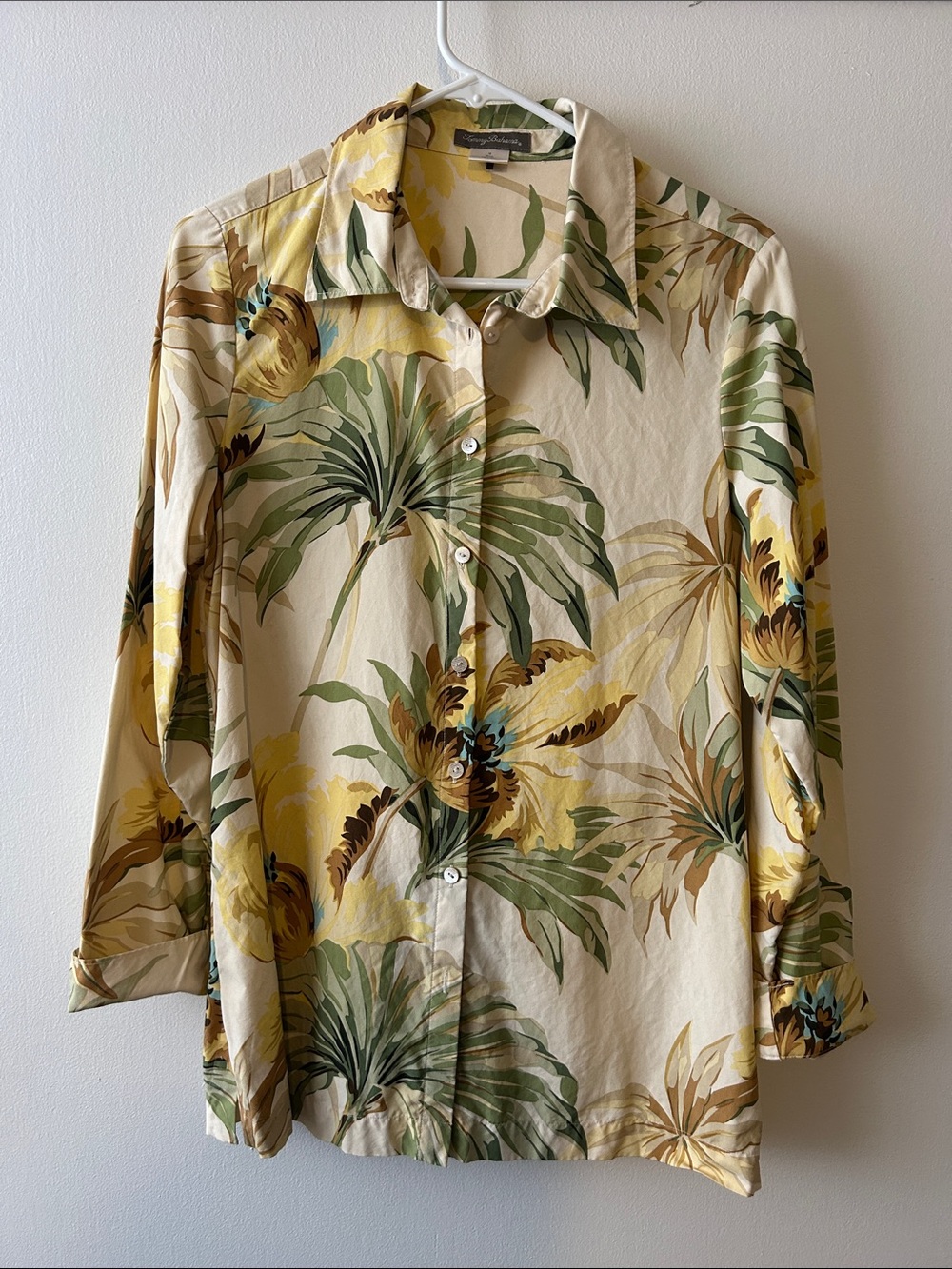 Tommy Bahama Cream Tropical Floral Button-Down fittedShirt with Green and Yellow